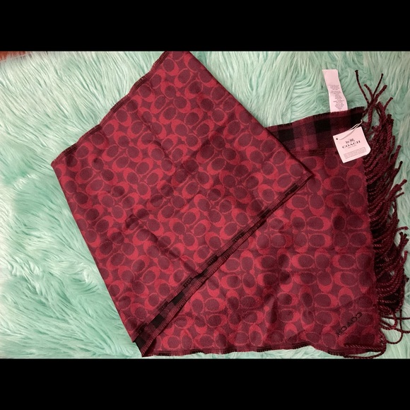 Coach Signature wrap - Picture 3 of 5